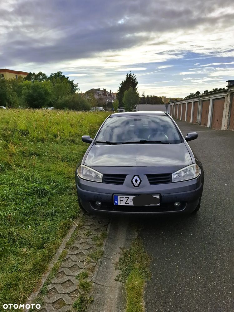 Renault Megane 2004 photo 2