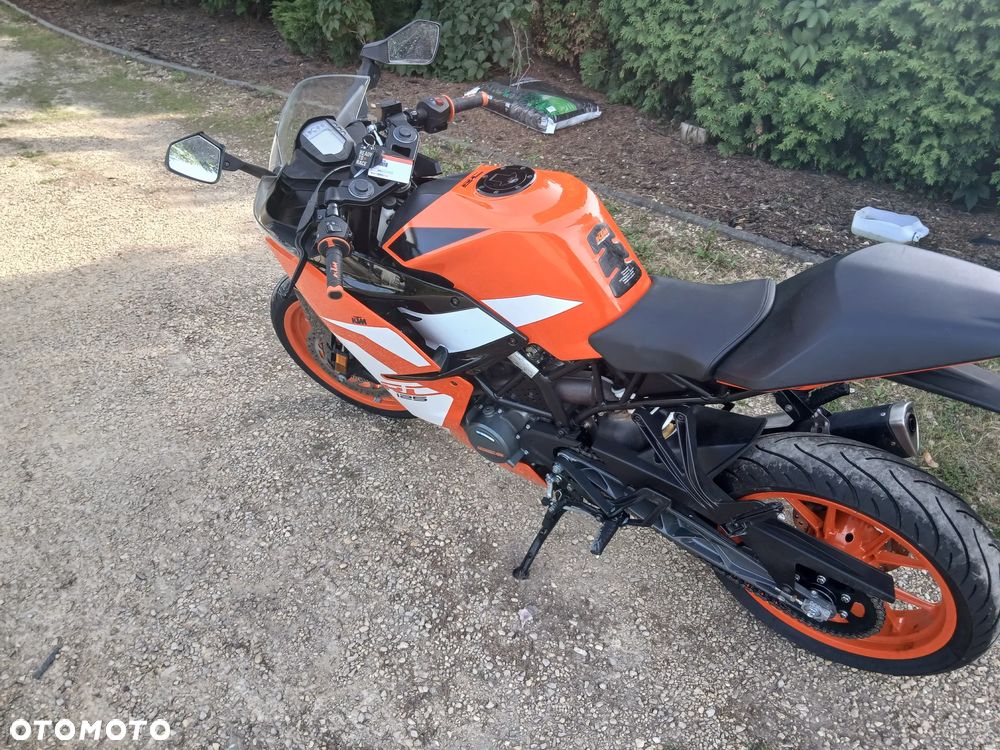 KTM RC 125 - 6