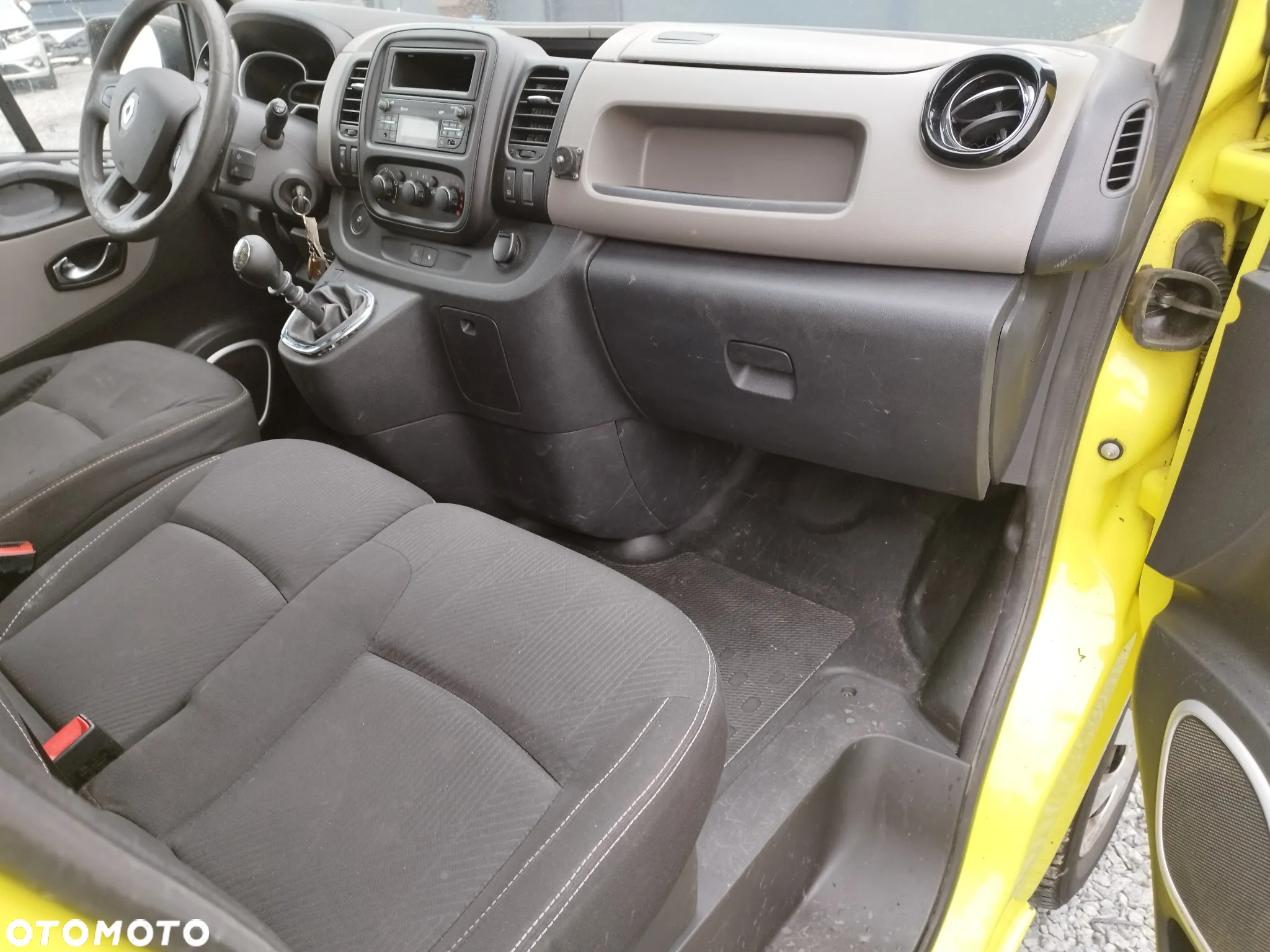 Renault TRAFIC - 14