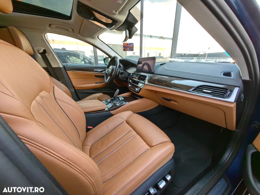 BMW Seria 5 530e Aut. Luxury Line - 22