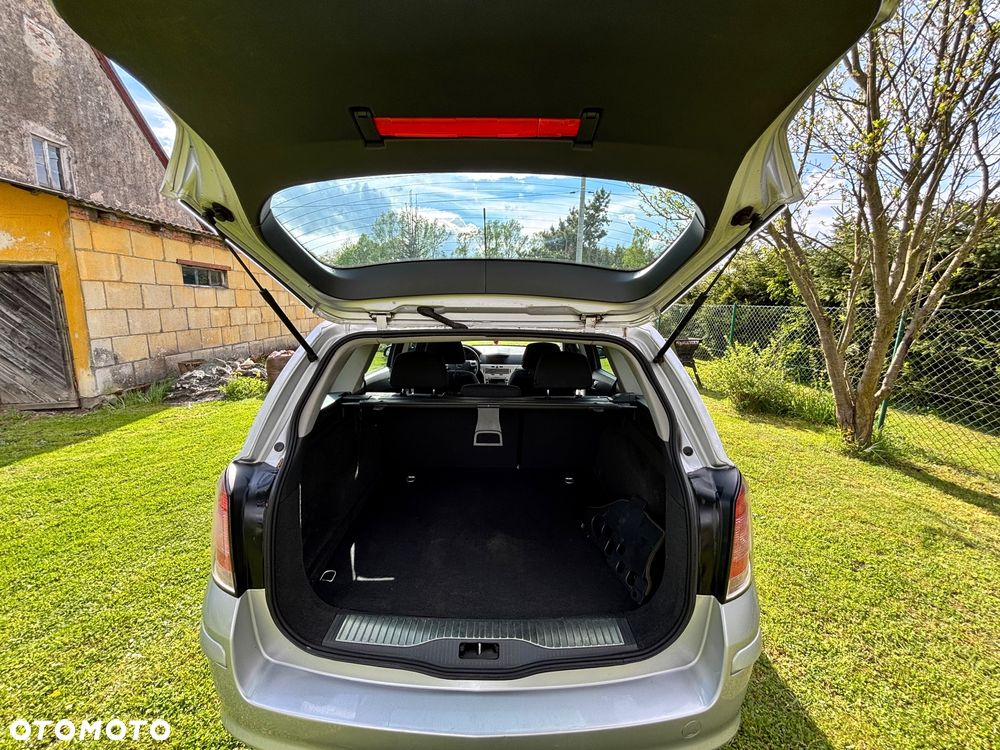 Opel Astra - 28