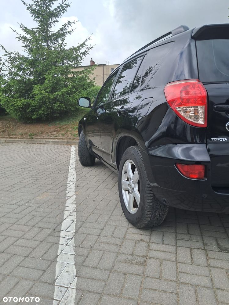 Toyota RAV4 2.0 VVT-i Premium - 4