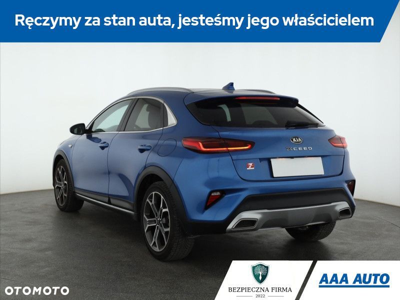 Kia XCeed - 6
