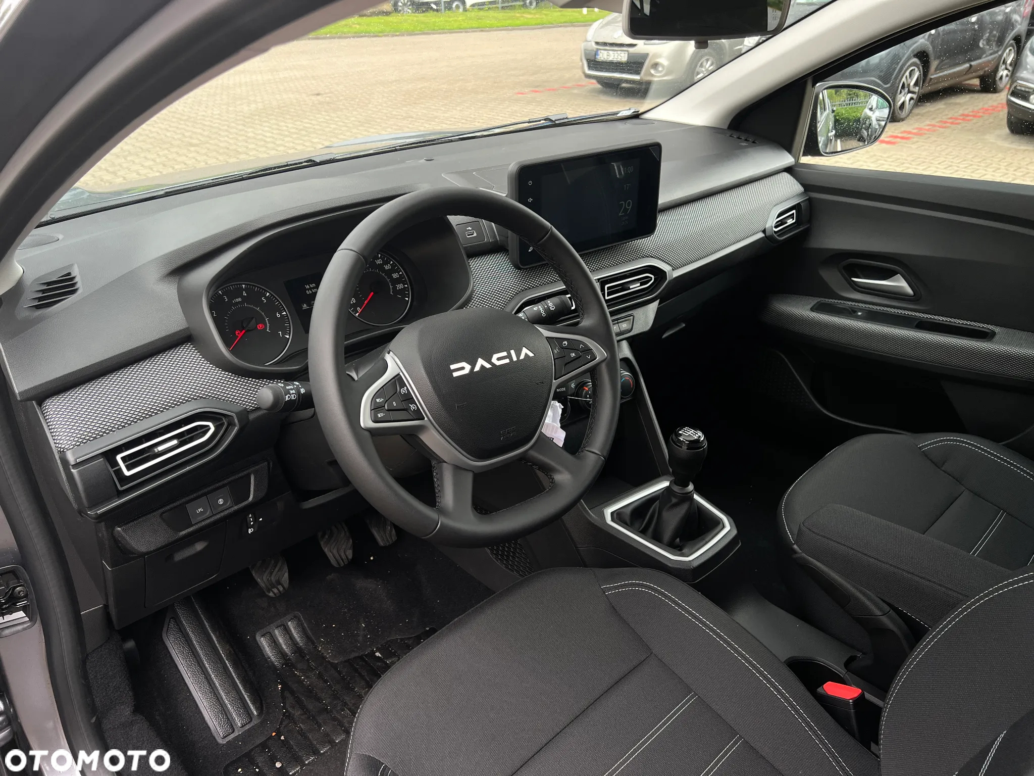 Dacia Jogger 1.0 TCe Expression 7os - 10