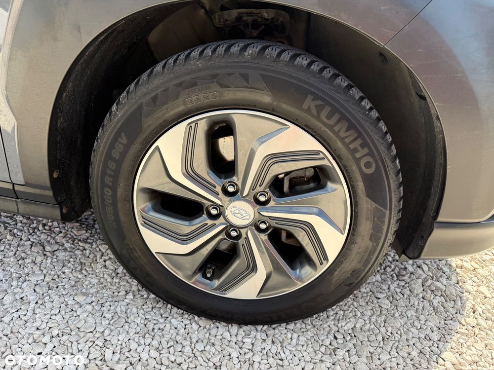 Hyundai Kona - 20