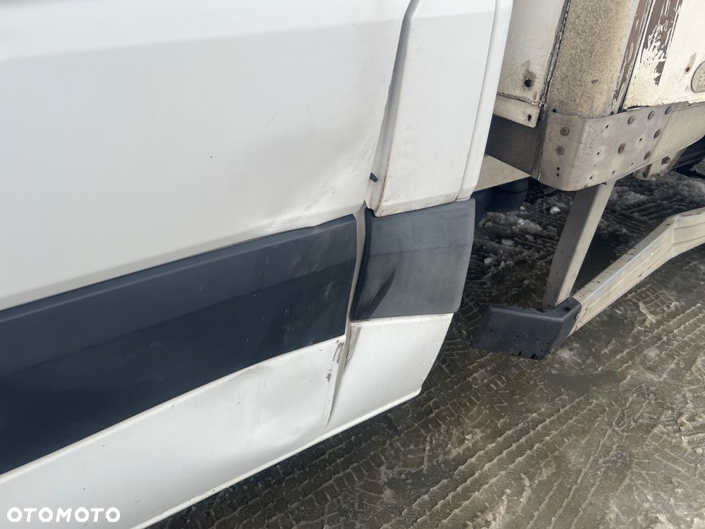 Volkswagen CRAFTER - 12