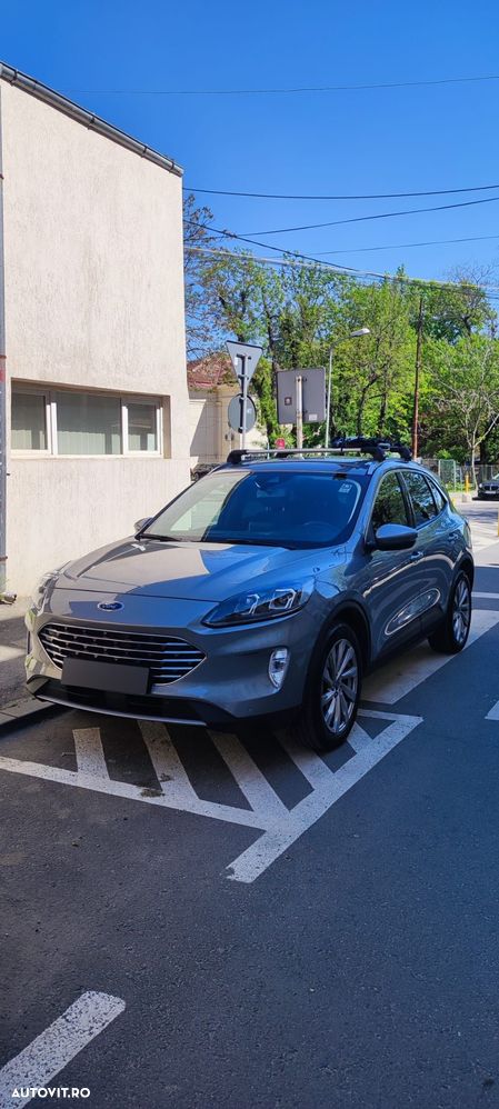 Ford Kuga 2.5 Duratec FHEV FWD Titanium - 1