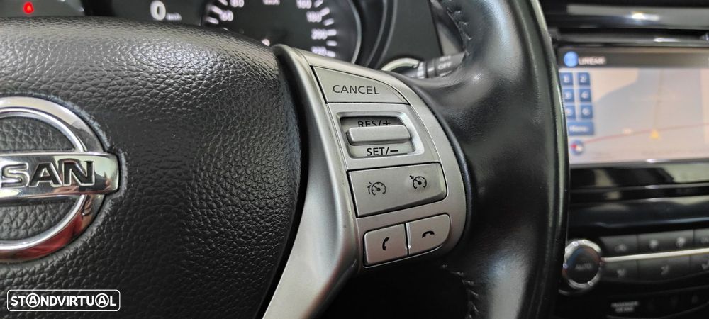 Nissan Qashqai 1.6 dCi Tekna Sport 18 S&S - 38