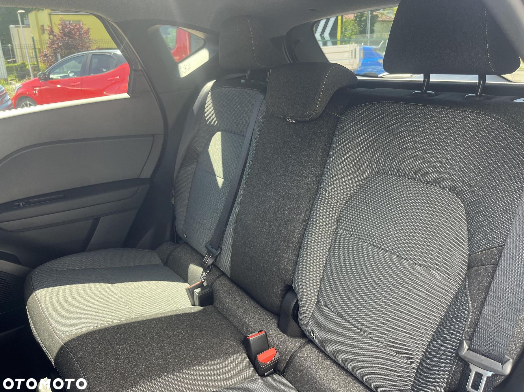 Renault Captur 1.0 TCe Techno - 16