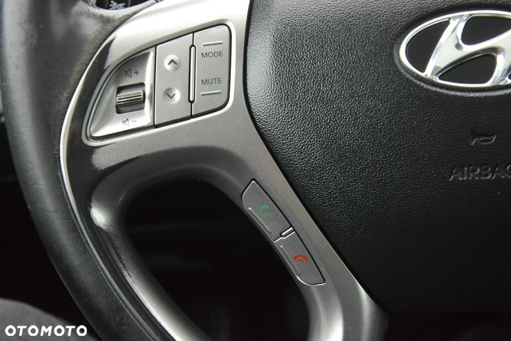 Hyundai ix35 2.0 4WD Premium - 33