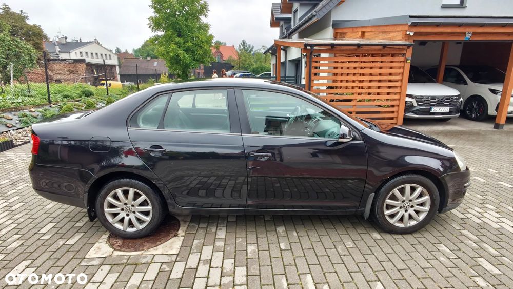 Volkswagen Jetta 1.4 TSI Comfortline - 7