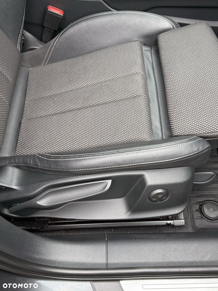 Audi A4 Avant - 8