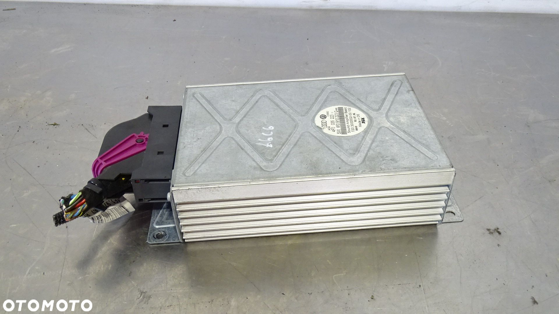 WZMACNIACZ AUDI A6 C6 2.7TDI 4F0035252 4F0910223G - 4