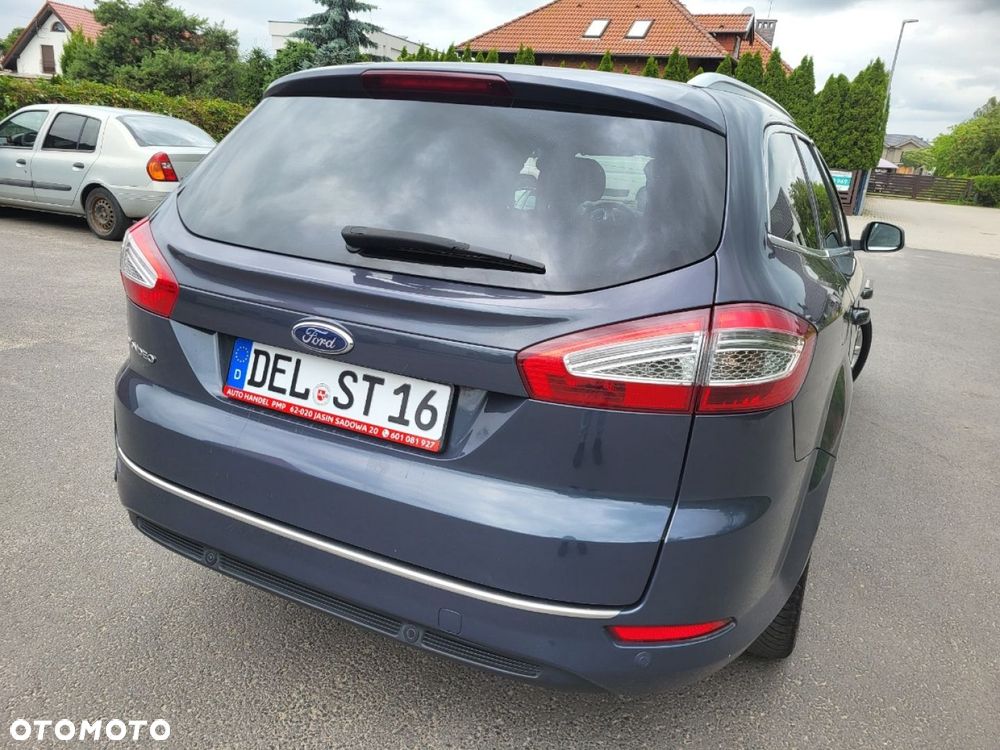 Ford Mondeo - 23