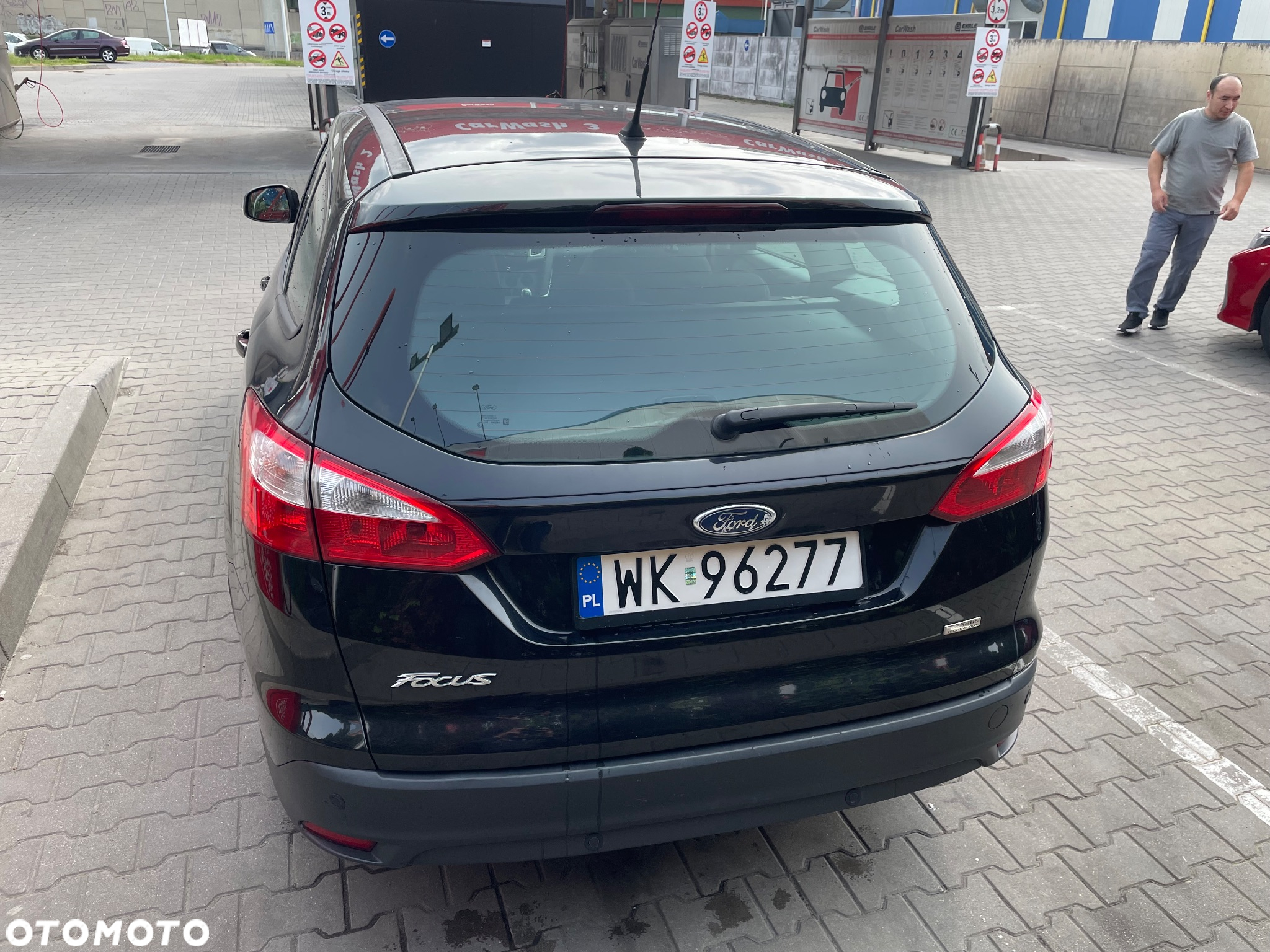 Ford Focus 1.0 EcoBoost Start-Stopp-System Ambiente - 8