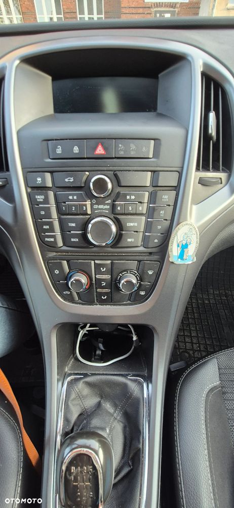 Opel Astra - 11