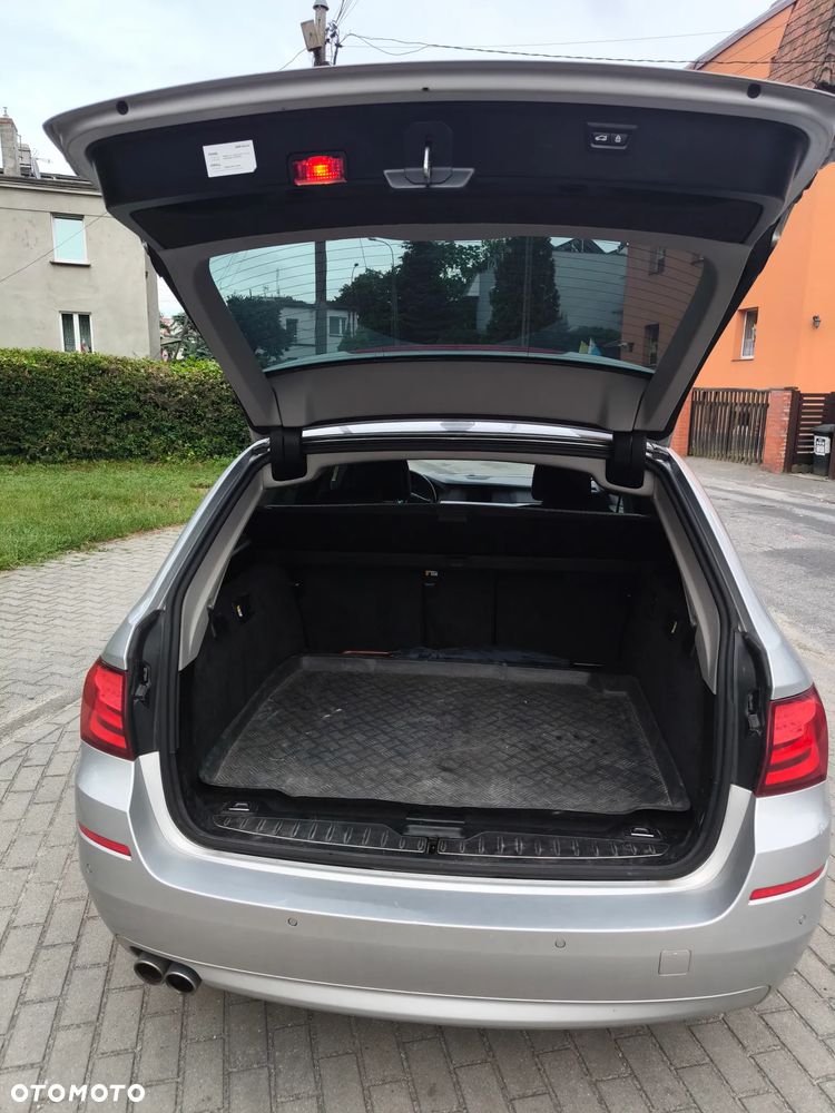 BMW Seria 5 520d - 20