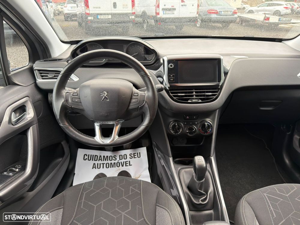 Peugeot 2008 1.2 PureTech Active - 7