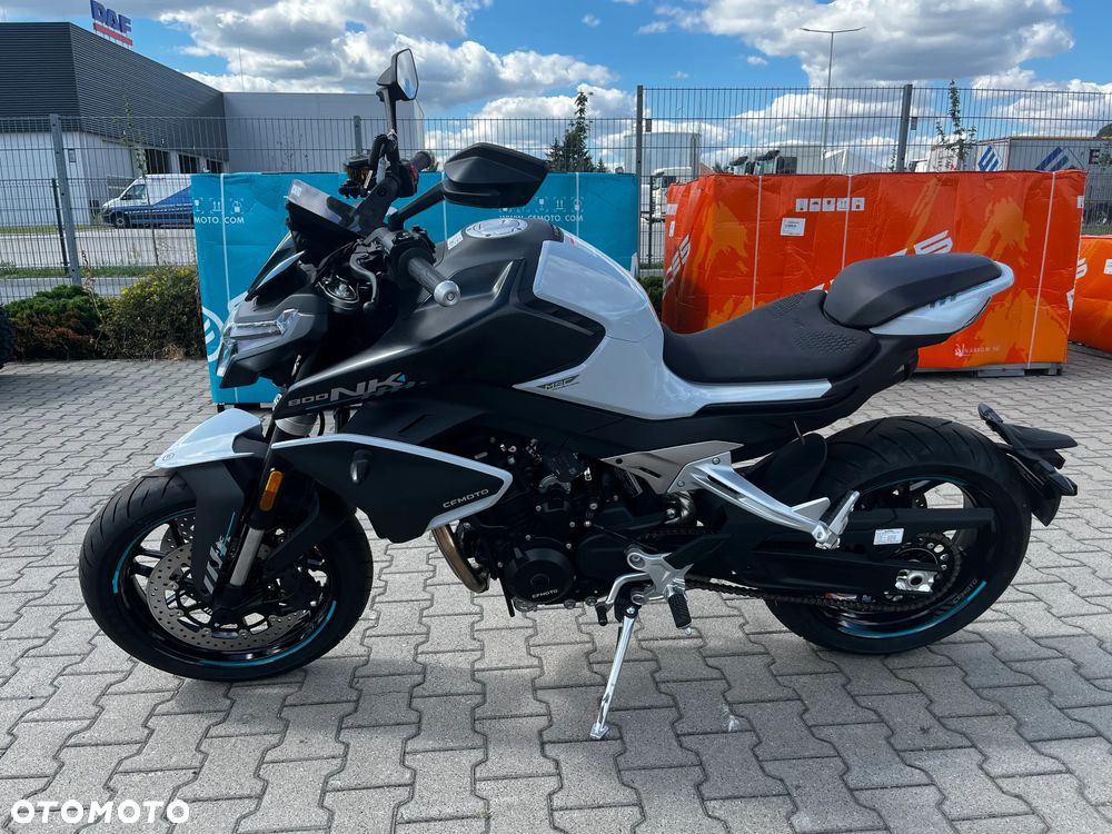 CFMoto 800NK - 6