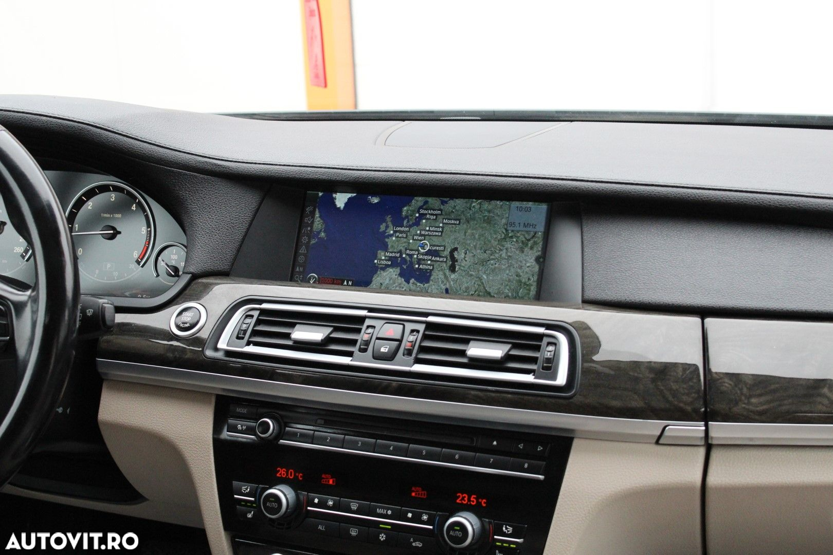 BMW Seria 7 - 15
