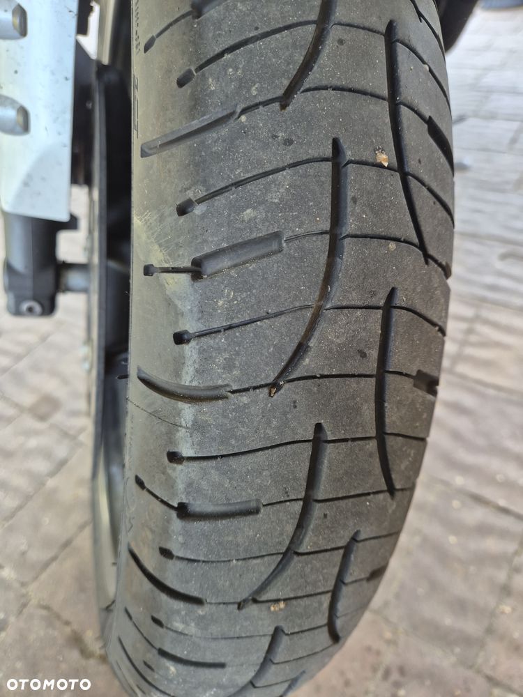 Yamaha FZ8 - 6