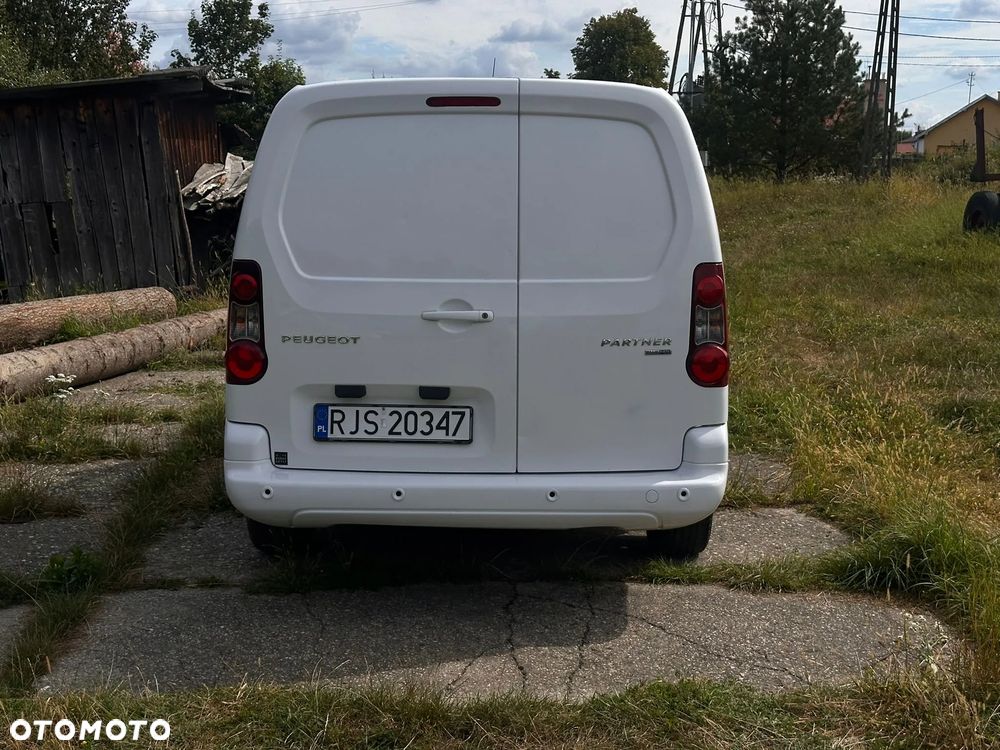 Peugeot Partner 1.6 Hdi 99 kM manual, 2015 rok EURO 6! ORGINALNY PRZEBIEG, HAK, ALUFELGI- BEZWYPADKOWY!!! - 13