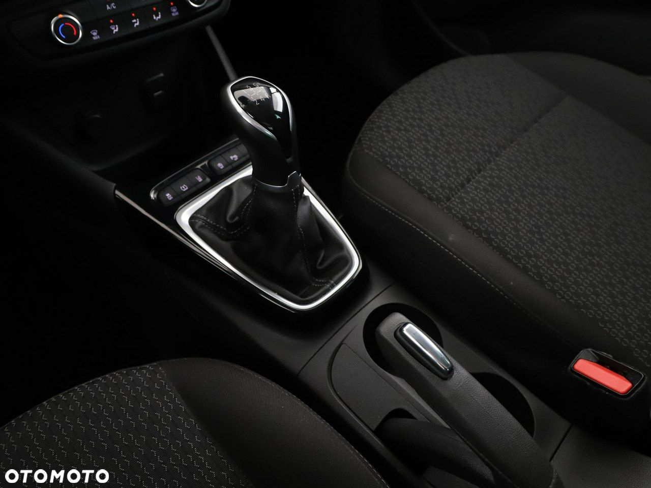 Opel Crossland X 1.2 Edition - 30