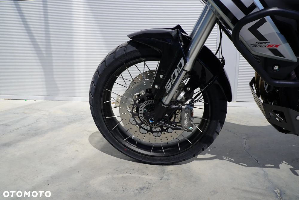 QJMOTOR SRT 600SX - 4