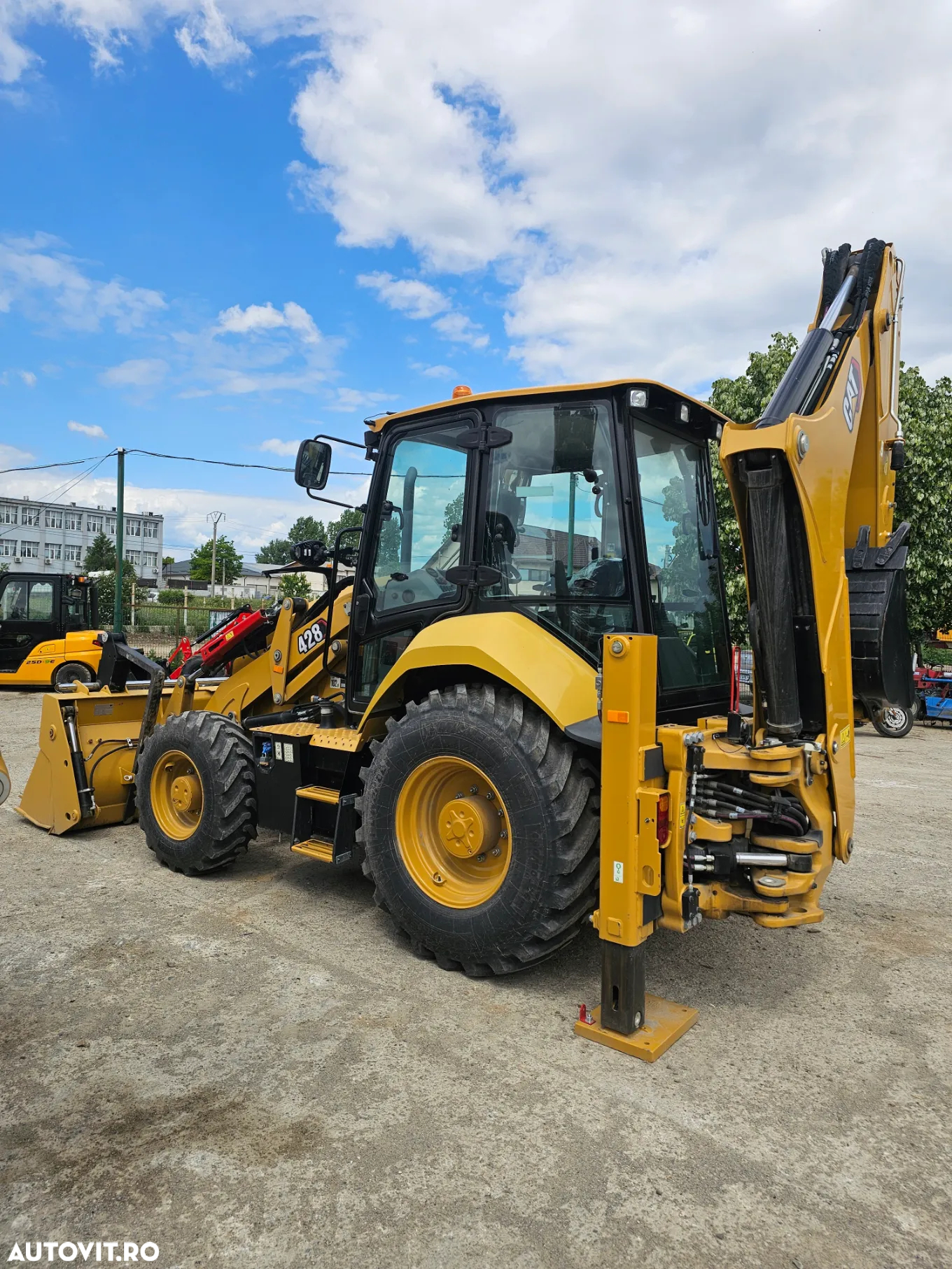 Caterpillar Cat 428 trinity buldoexcavator Nou complet echipat - 3