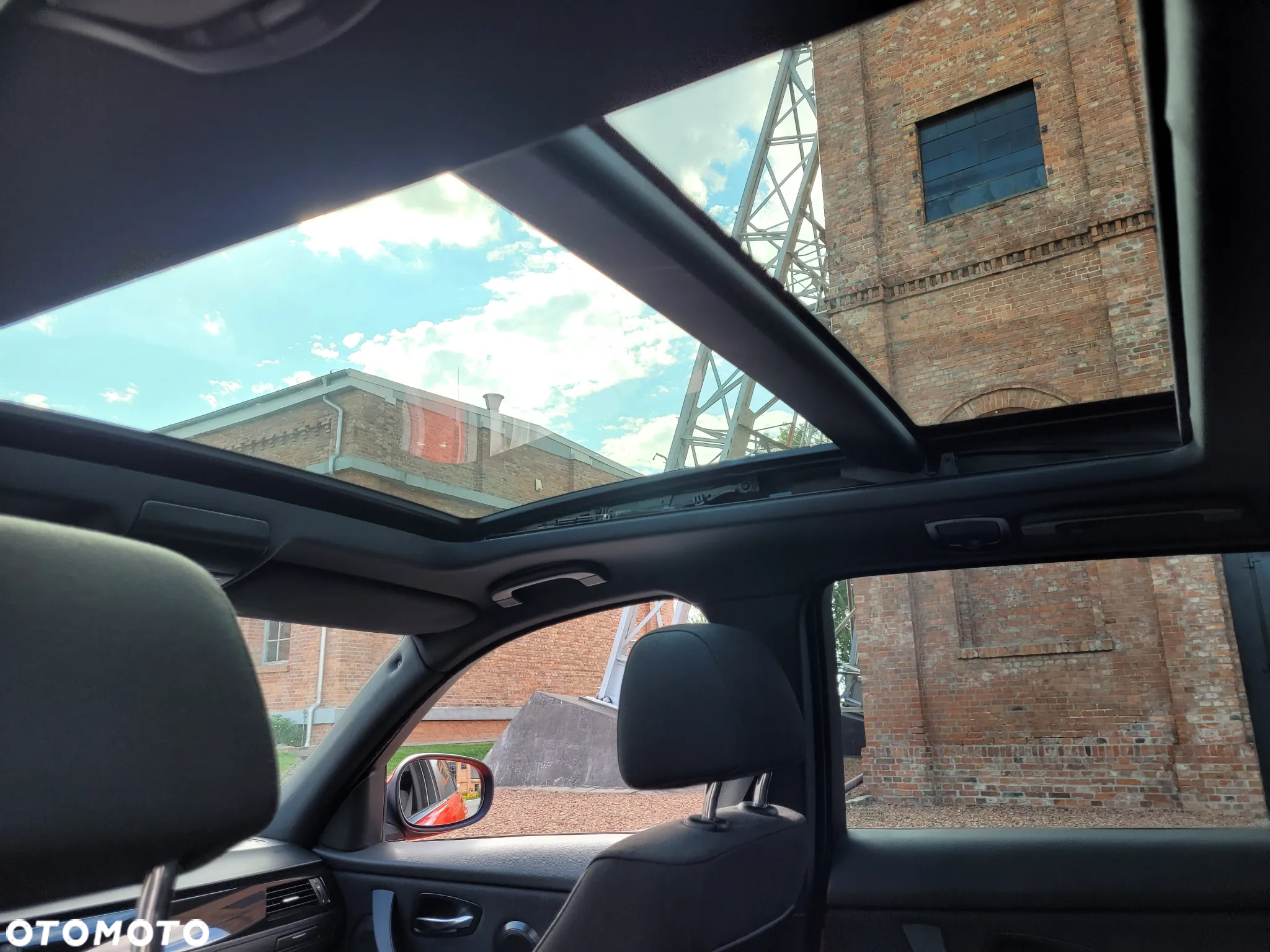 BMW Seria 3 318d Touring - 8