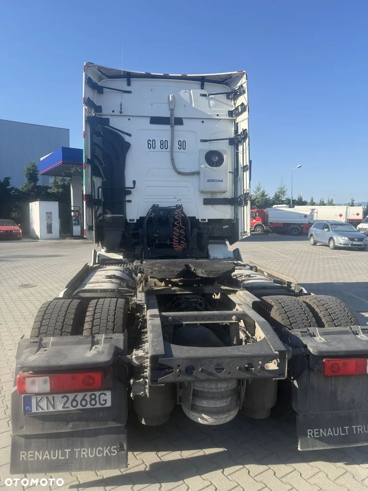 Renault T480 - 12