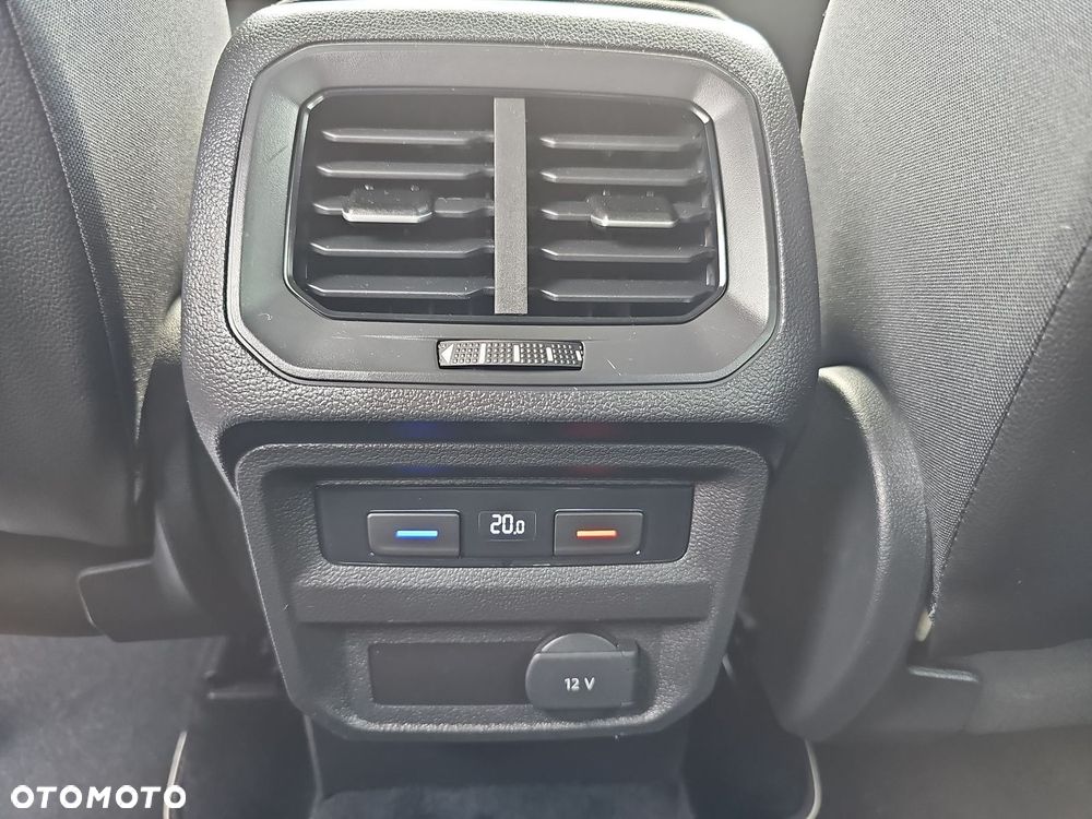 Volkswagen Tiguan - 24