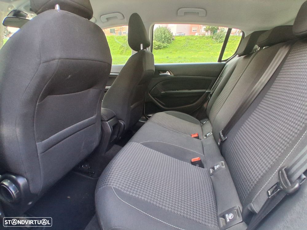 Peugeot 308 1.5 BlueHDi Business Line - 20