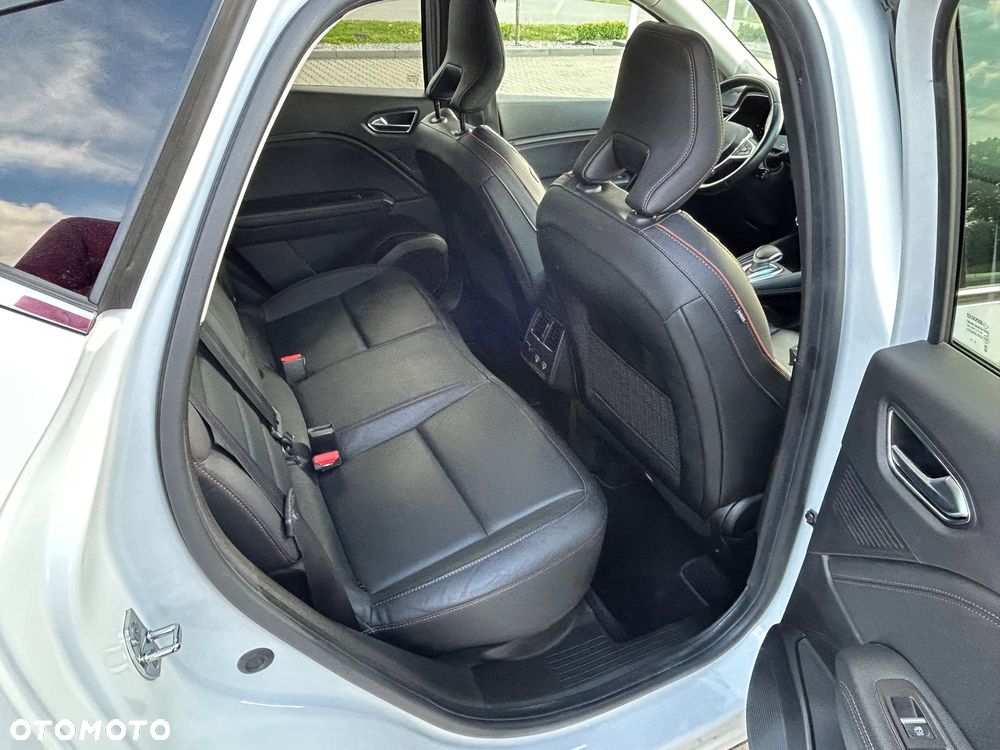 Renault Captur - 23