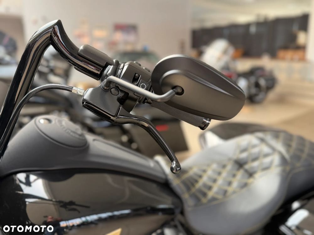 Harley-Davidson Touring Road Glide - 22