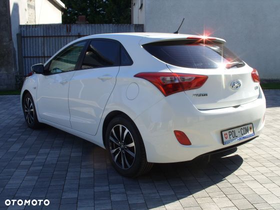 Hyundai i30 1.4 Classic + - 3