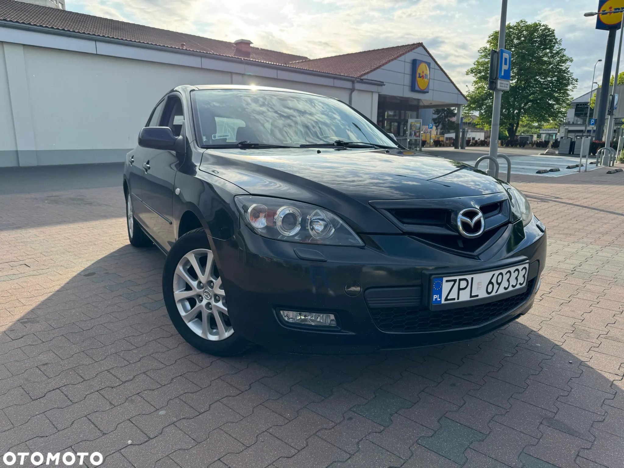 Mazda 3 1.6 Active - 2