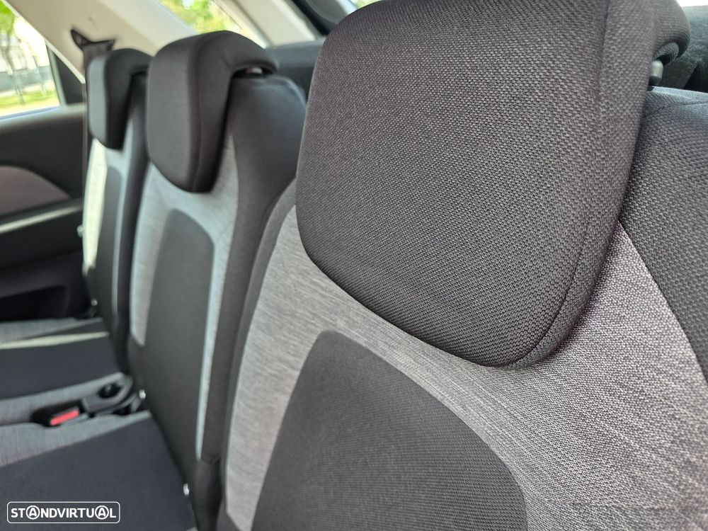 Citroën C4 Picasso 1.2 PureTech Live - 24