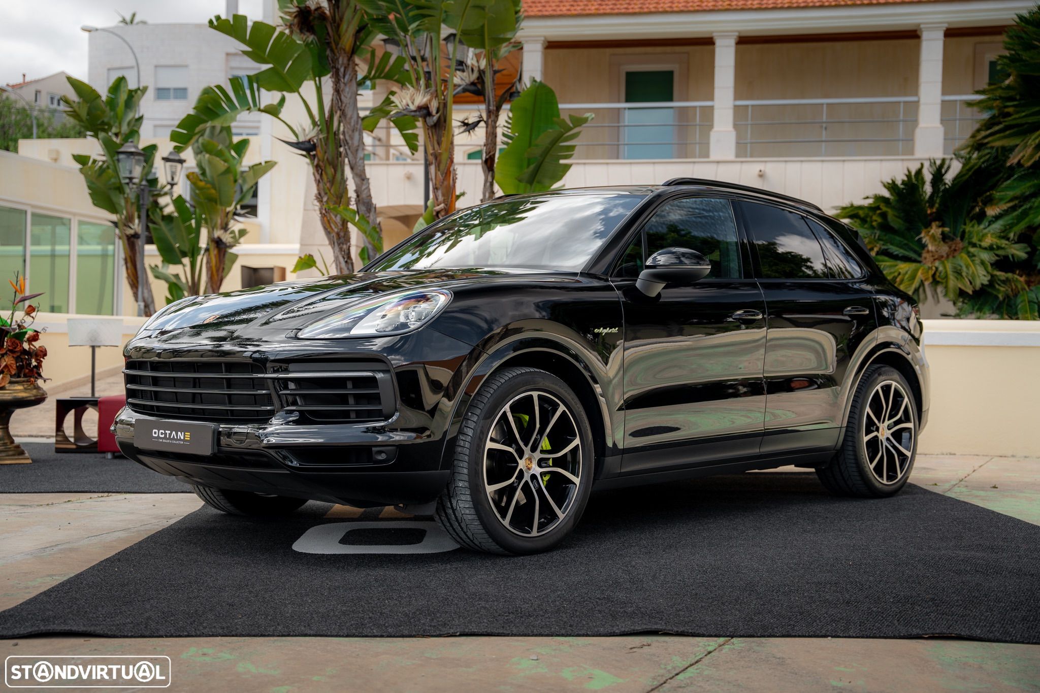 Porsche Cayenne E-Hybrid - 1