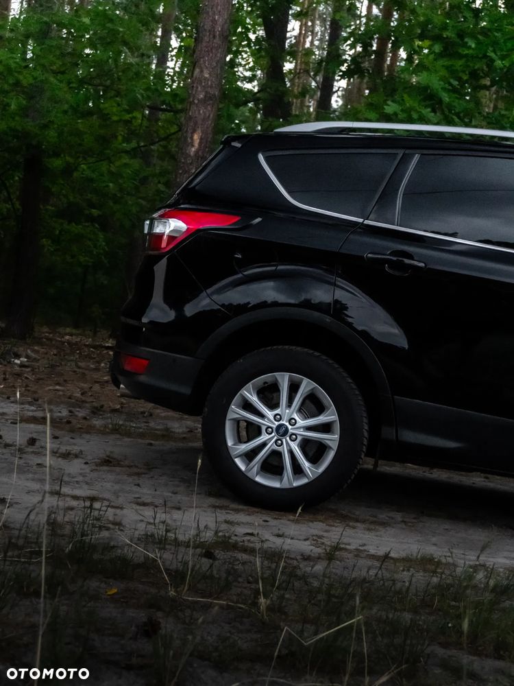 Ford Kuga 2.0 TDCi 4x4 Titanium - 11