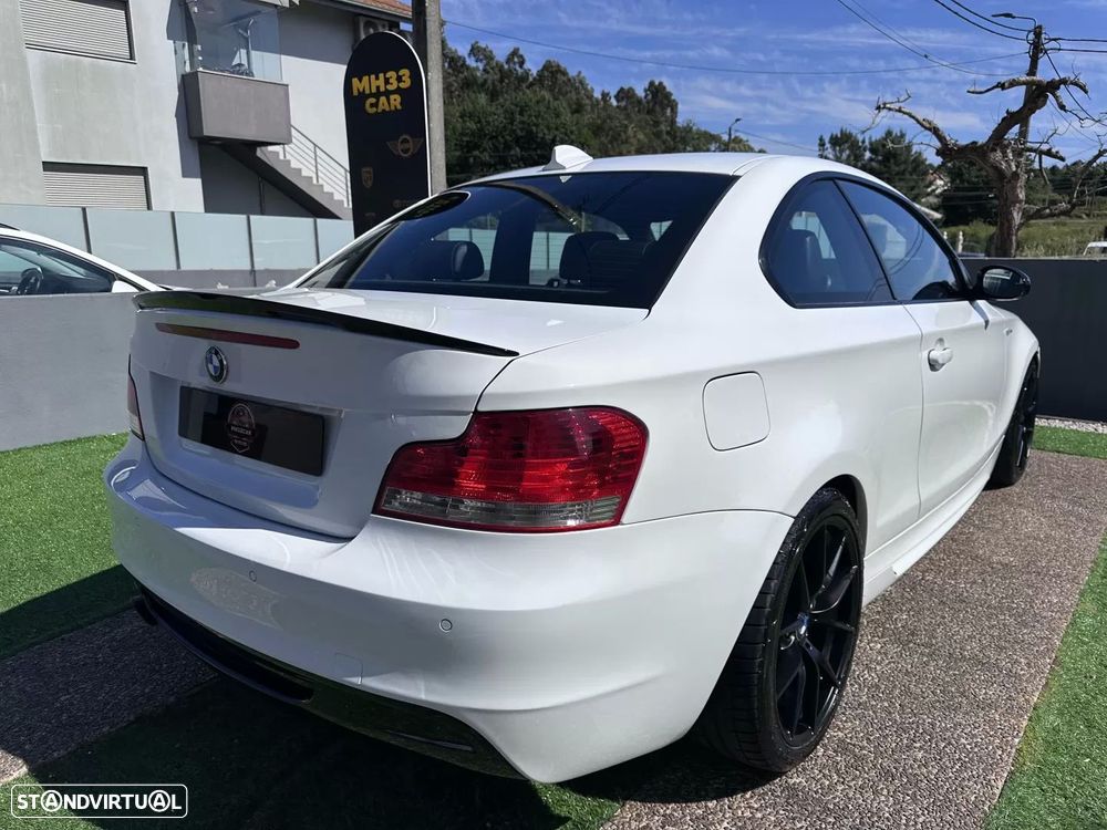 BMW 120 d Limited Edition Lifestyle c/ M Sport Pack - 9
