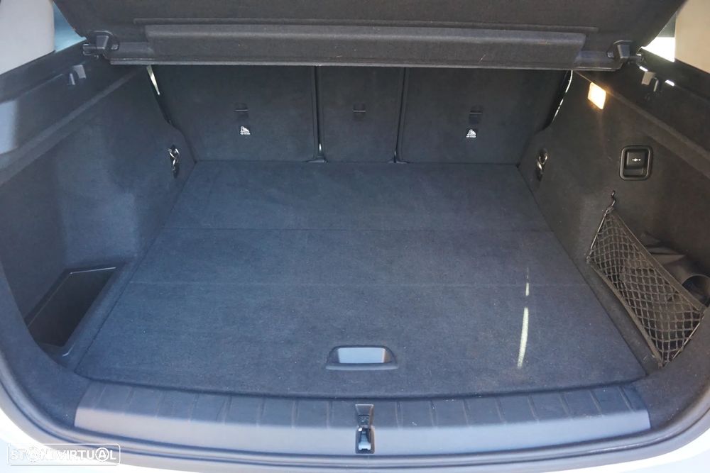 BMW X1 16 d sDrive Advantage - 28