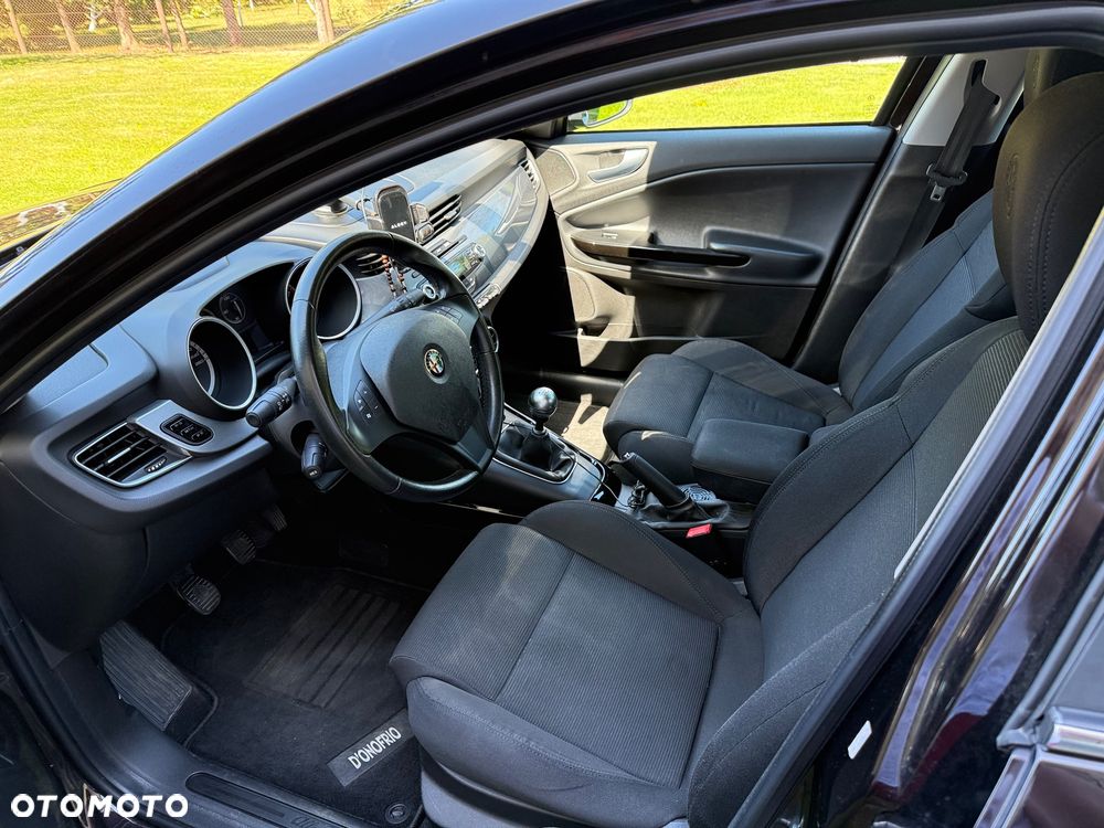 Alfa Romeo Giulietta 1.4 TB MultiAir Distinctive - 5