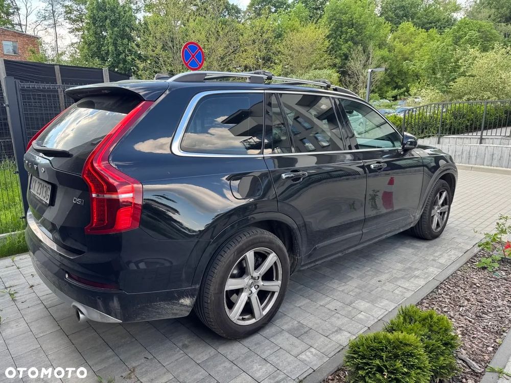 Volvo XC 90 B5 D AWD Momentum - 2