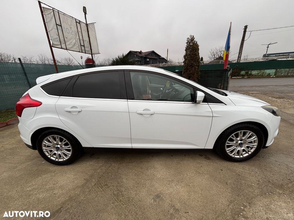 Ford Focus 1.6 TDCI DPF Start-Stopp-System Titanium - 2