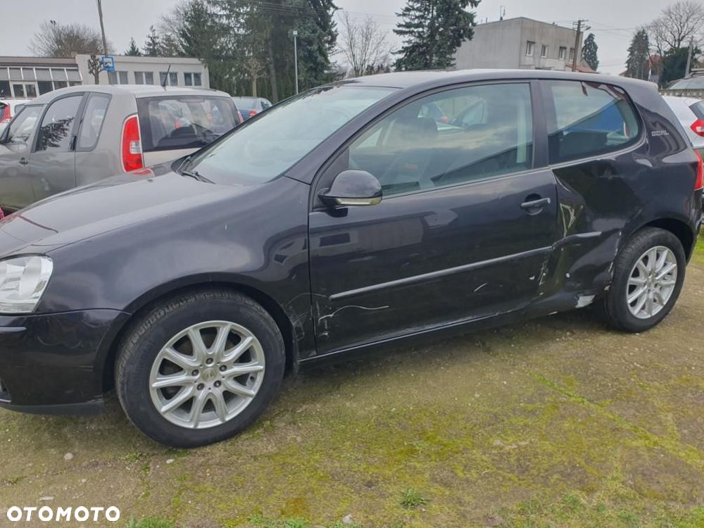 Volkswagen Golf V 1.4 Entry - 4