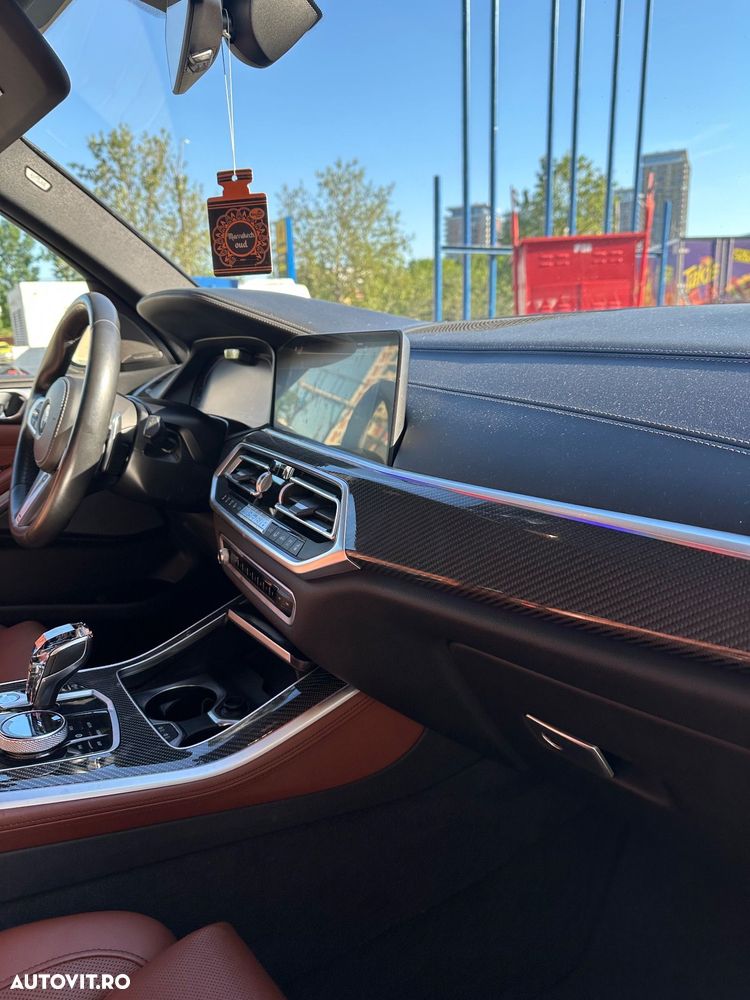 BMW X5 xDrive40i - 9