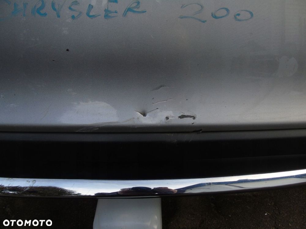 Chrysler 200 zderzak tylny 1UW74TRMAC - 2
