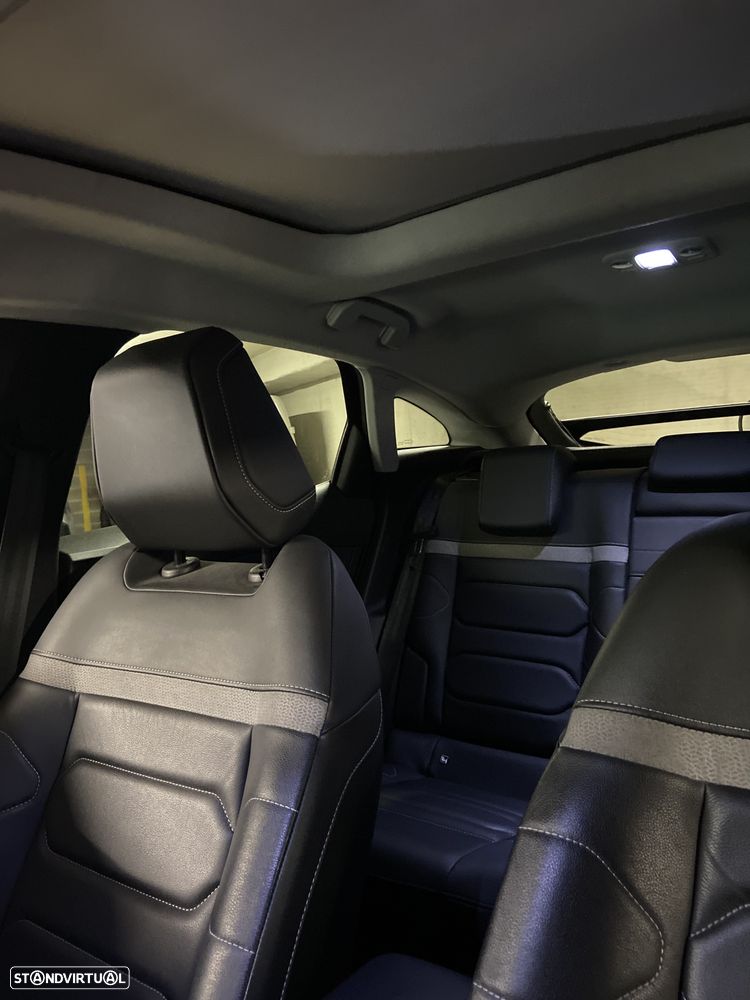 Citroën e-C4 50 kWh Shine - 38