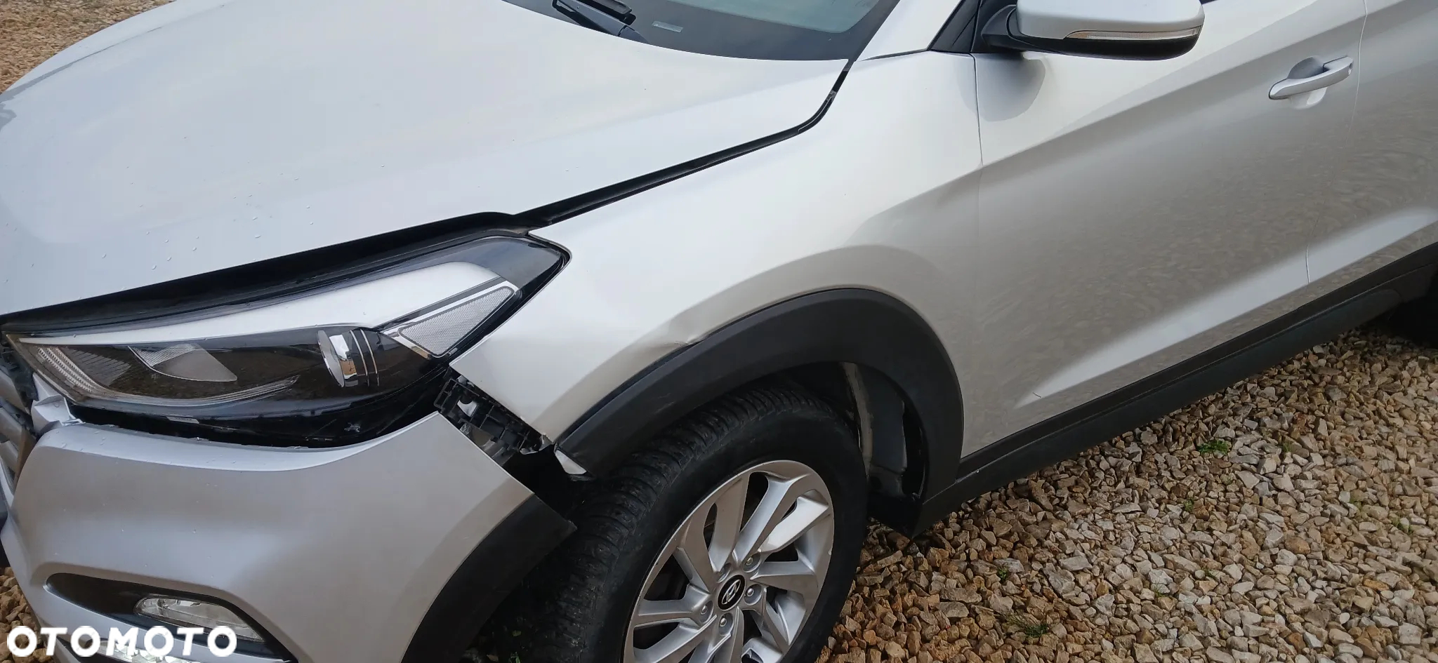 Hyundai Tucson 1.7 CRDI BlueDrive Comfort 2WD - 6
